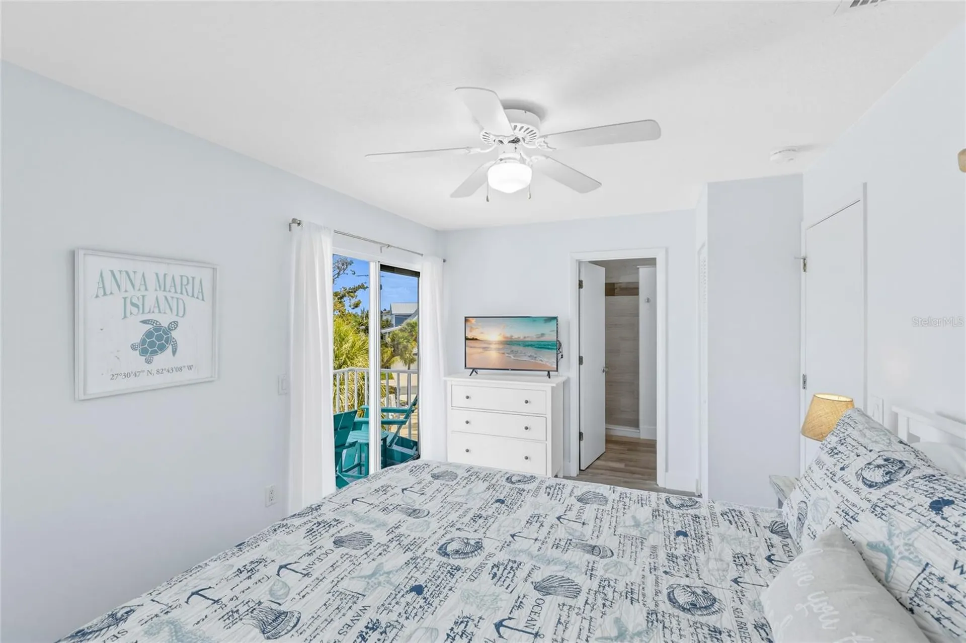 6250 Holmes Boulevard Holmes Beach FL 34217