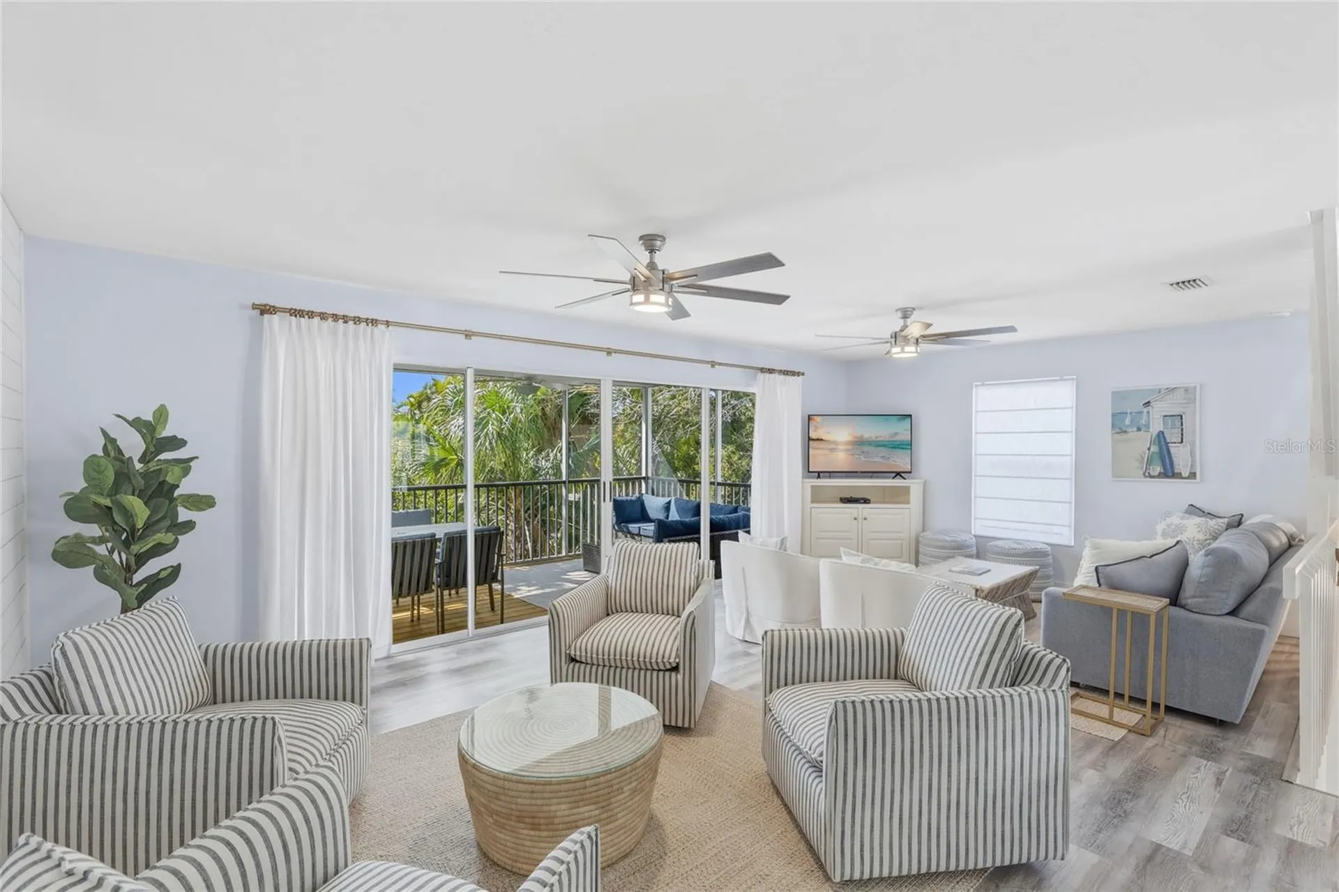 6250 Holmes Boulevard Holmes Beach FL 34217