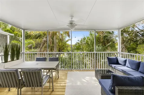6250 Holmes Boulevard Holmes Beach FL 34217