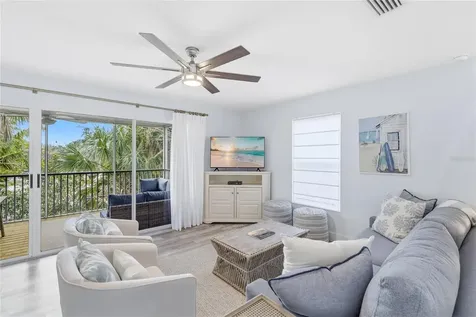 6250 Holmes Boulevard Holmes Beach FL 34217