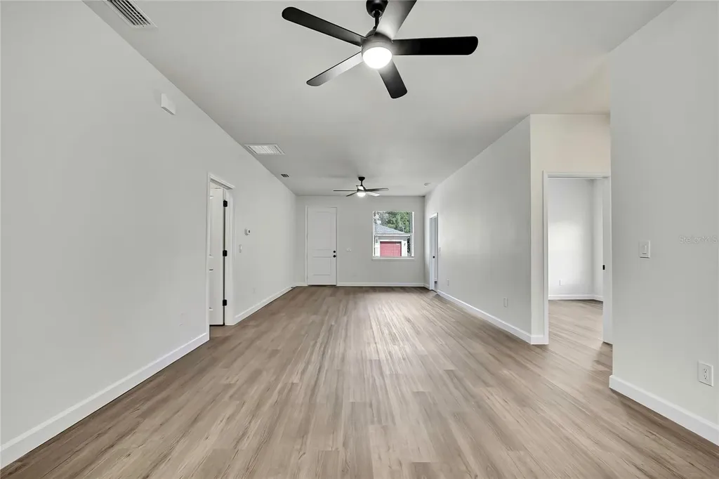 507 E Baker Tampa FL 33603