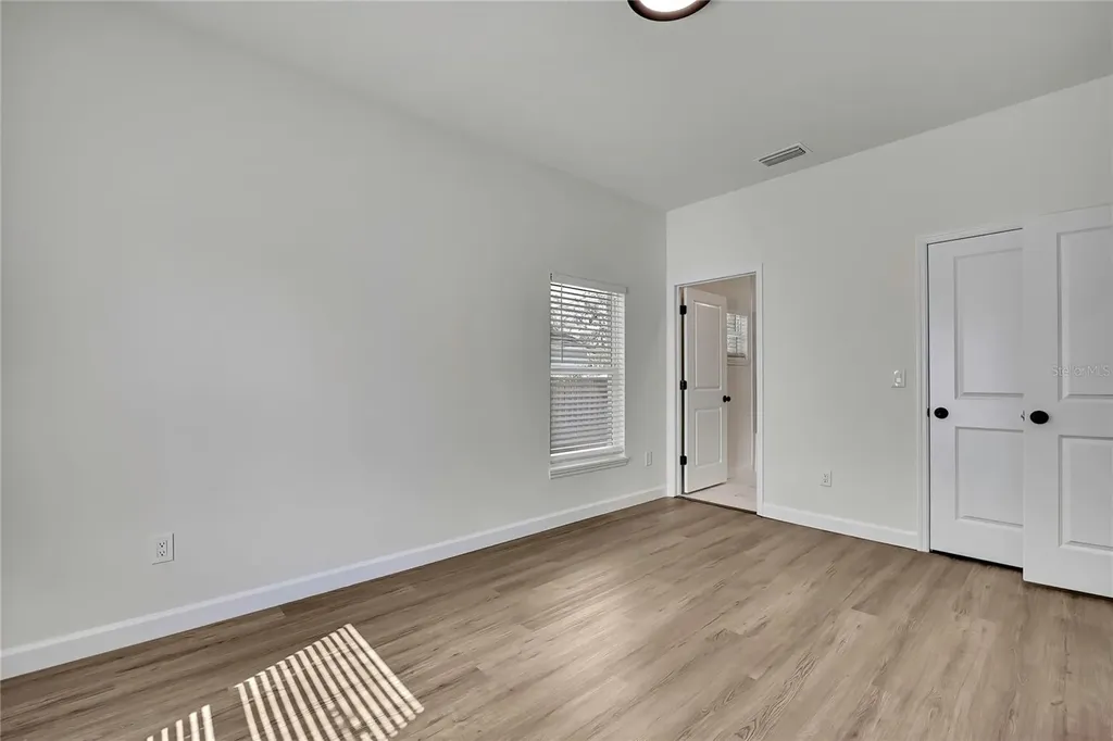 507 E Baker Tampa FL 33603