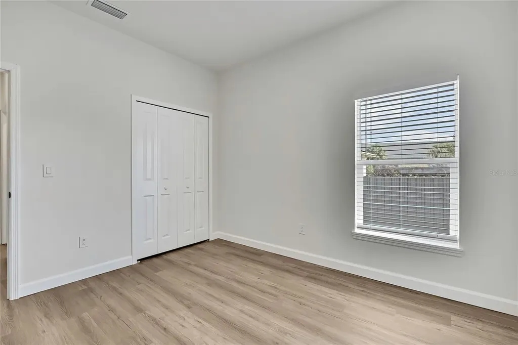 507 E Baker Tampa FL 33603