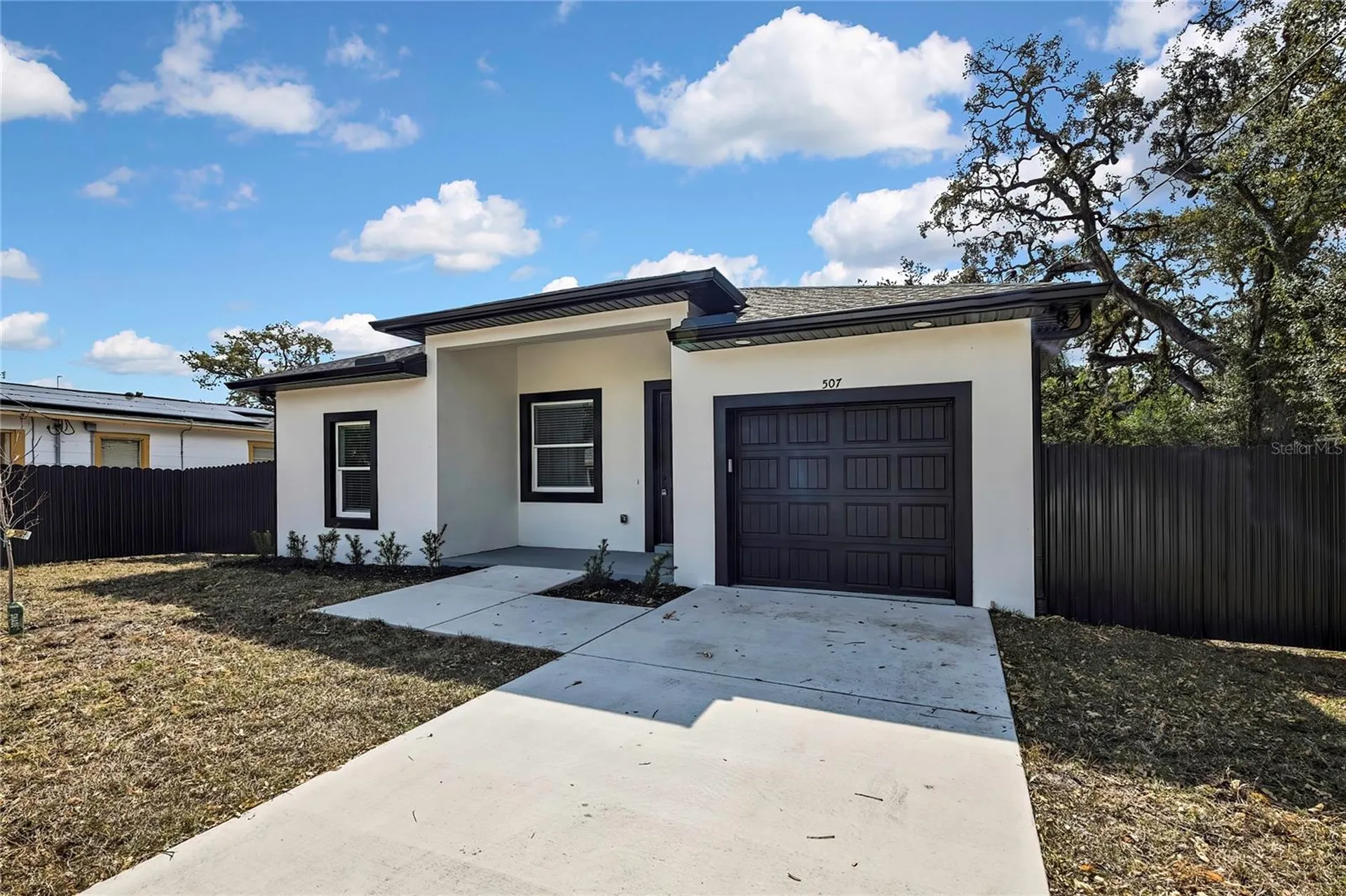 507 E Baker Tampa FL 33603