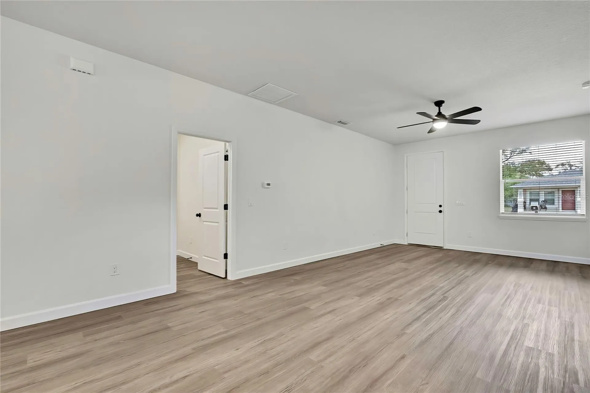 507 E Baker Tampa FL 33603