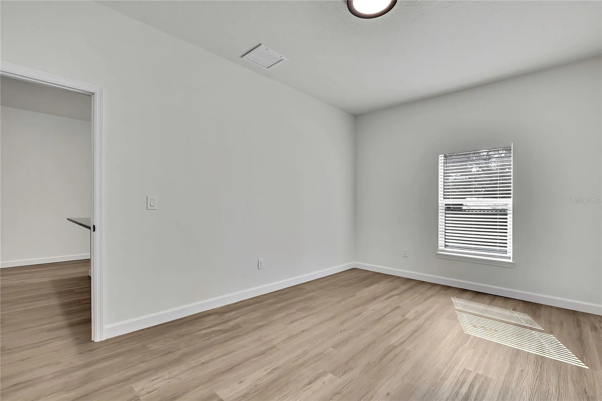 507 E Baker Tampa FL 33603