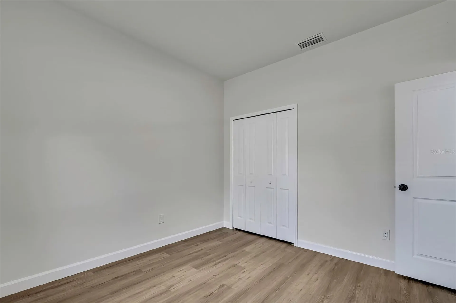507 E Baker Tampa FL 33603