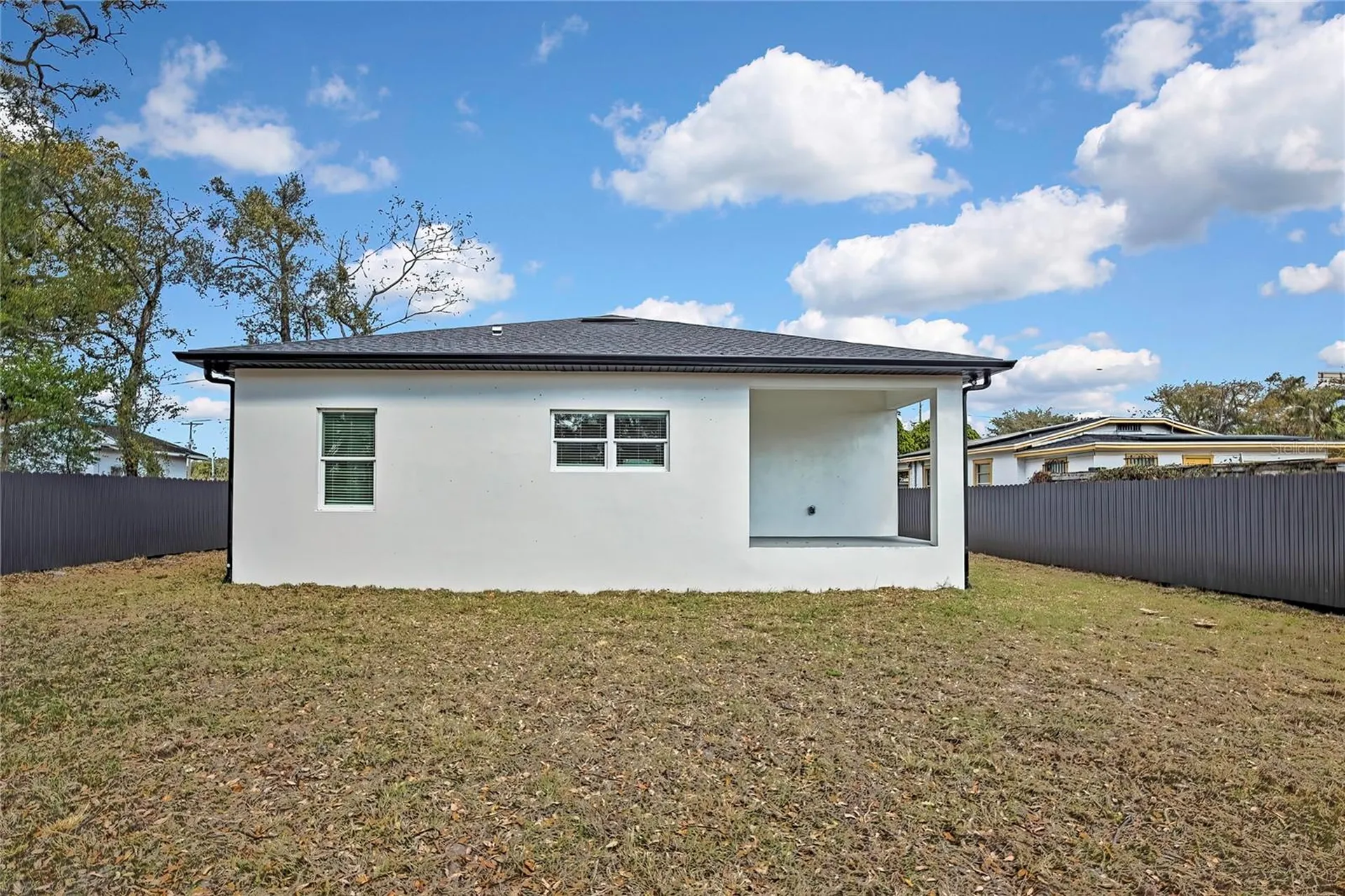 507 E Baker Tampa FL 33603