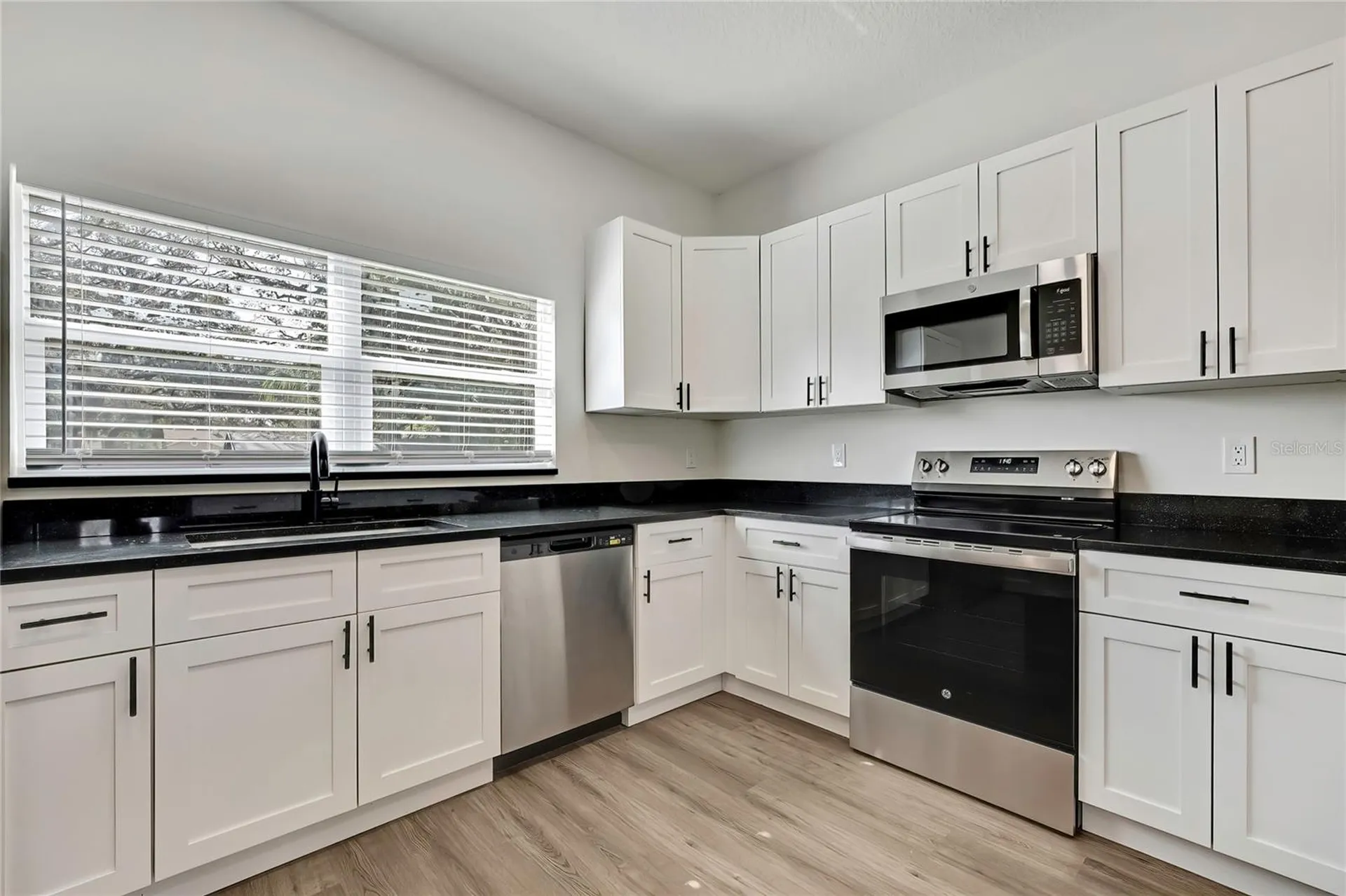 507 E Baker Tampa FL 33603