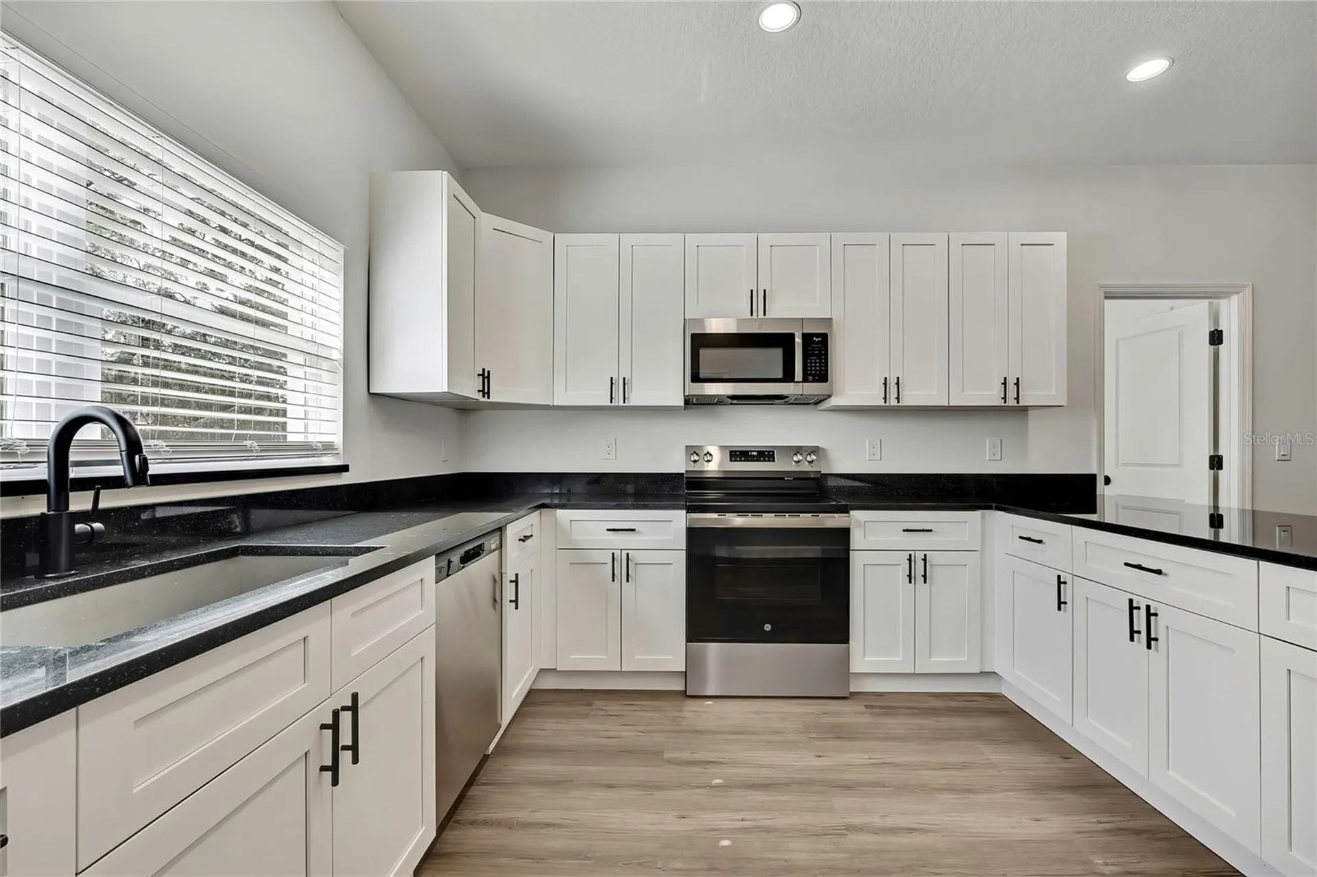 507 E Baker Tampa FL 33603
