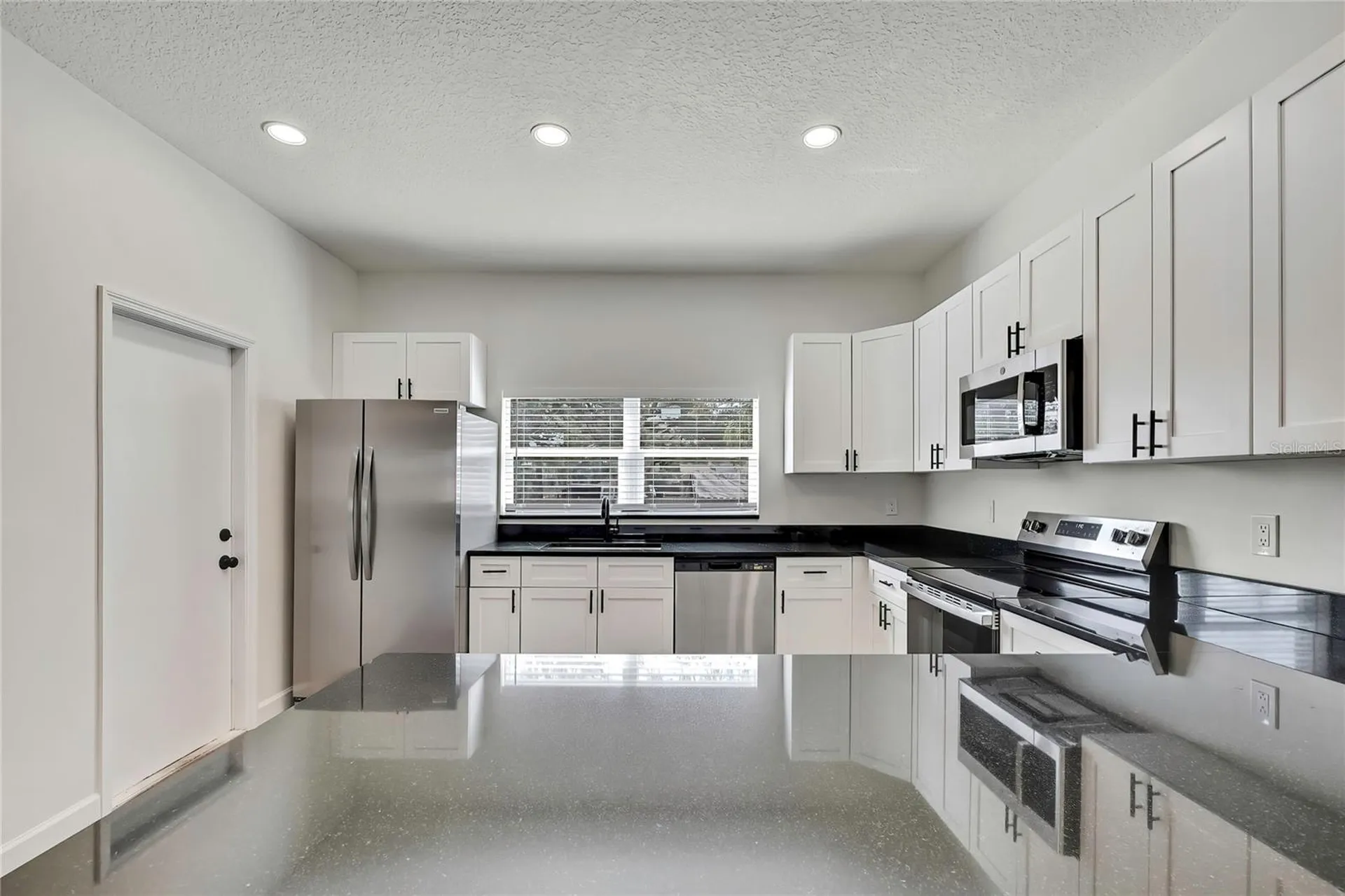 507 E Baker Tampa FL 33603