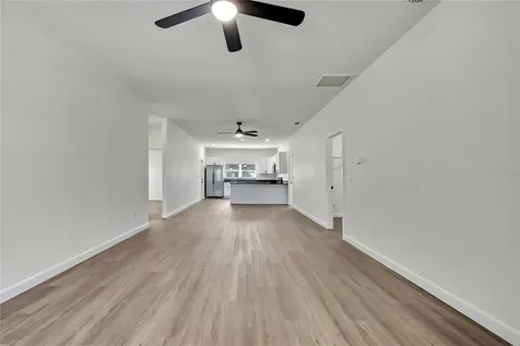 507 E Baker Tampa FL 33603
