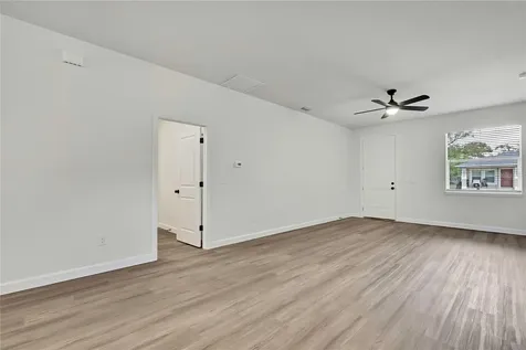 507 E Baker Tampa FL 33603
