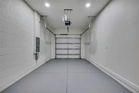 507 E Baker Tampa FL 33603