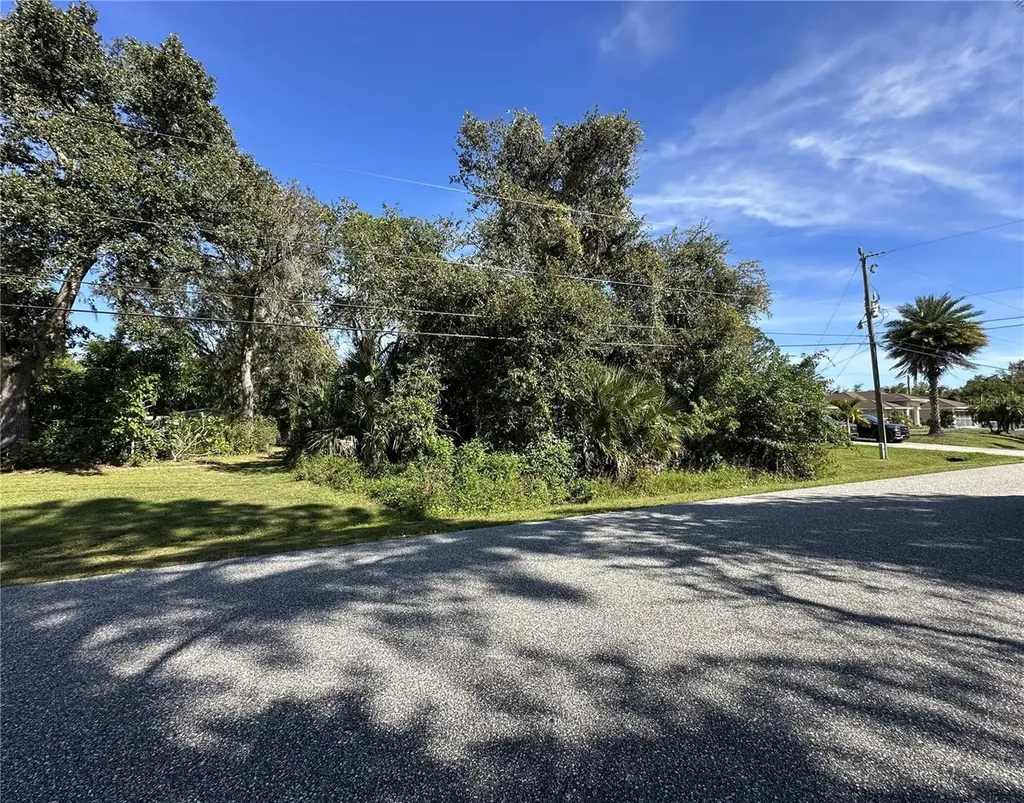 Helliwell Street North Port FL 34291