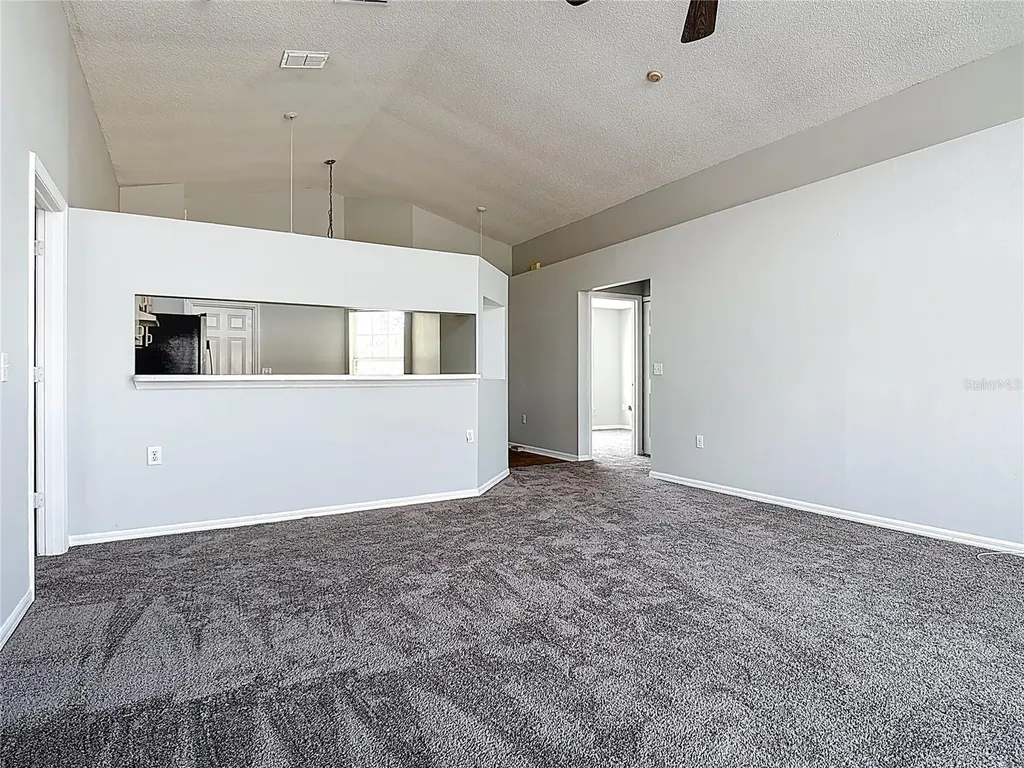 40 Coventry Court Kissimmee FL 34758