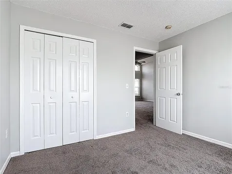 40 Coventry Court Kissimmee FL 34758