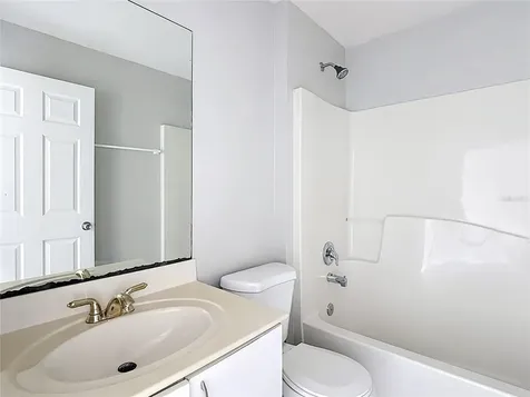 40 Coventry Court Kissimmee FL 34758