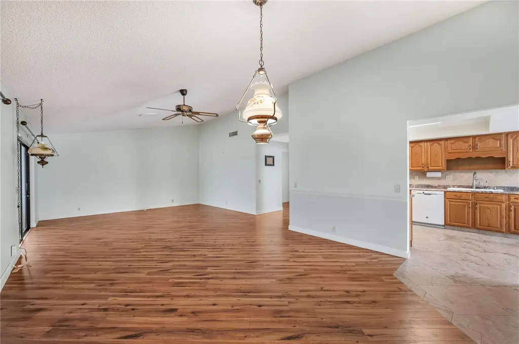 730 Canberra Road Winter Haven FL 33884
