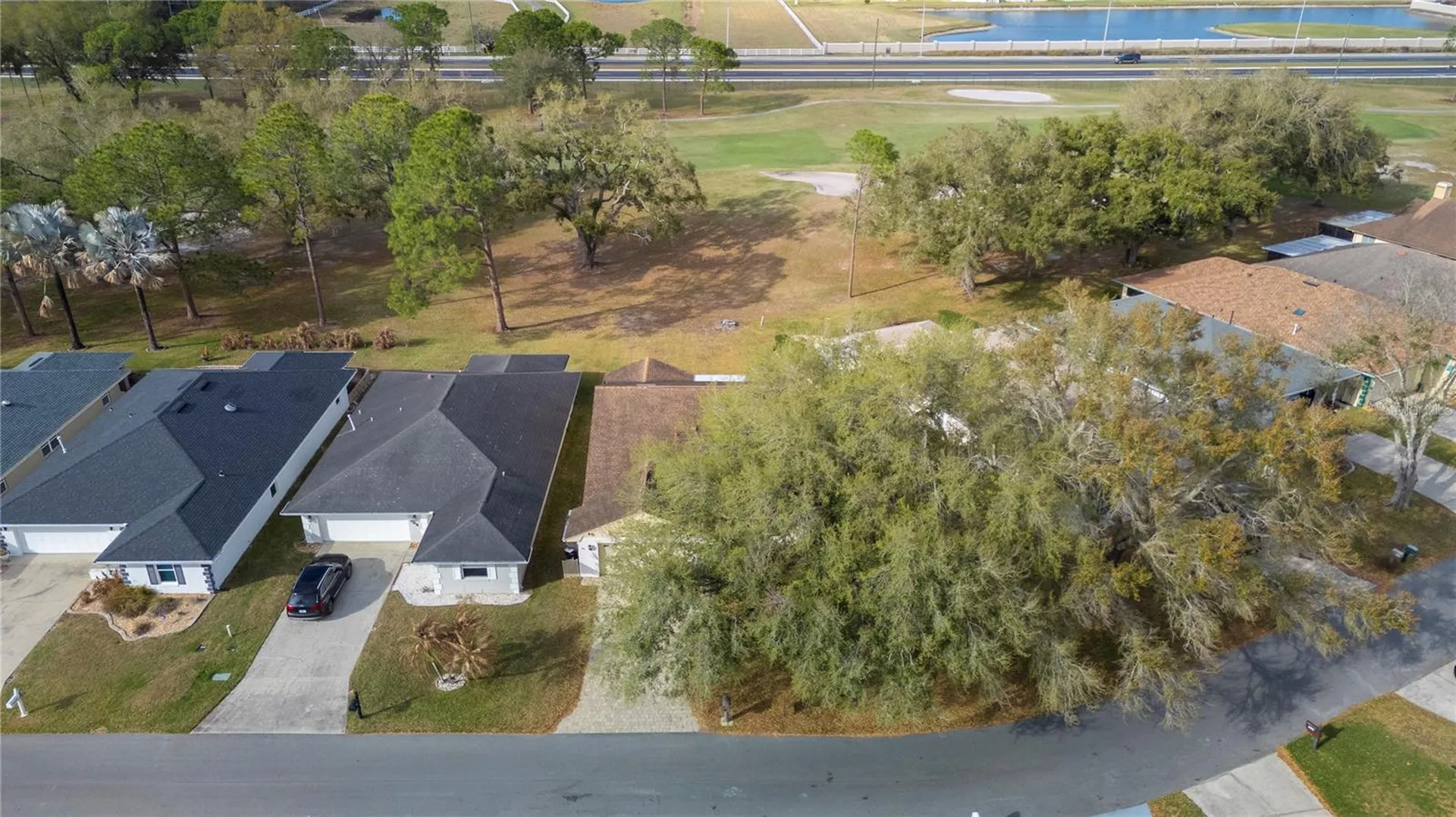 730 Canberra Road Winter Haven FL 33884