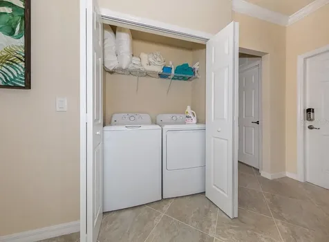 5548 Palmer Circle Bradenton FL 34211
