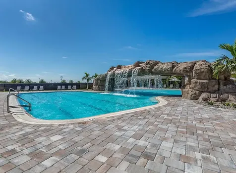 5548 Palmer Circle Bradenton FL 34211