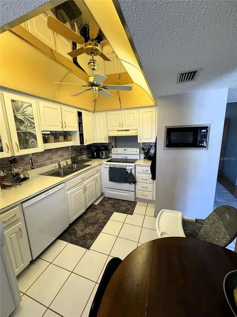 1753 Belleair Forest Drive Belleair FL 33756