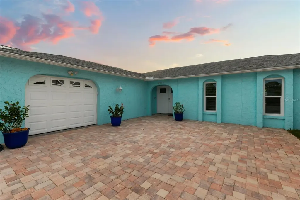 4909 Shoreview Court Port Richey FL 34668