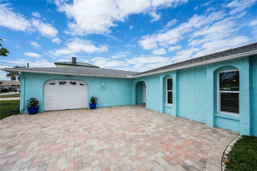 4909 Shoreview Court Port Richey FL 34668