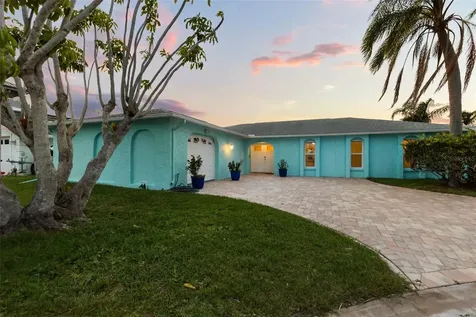 4909 Shoreview Court Port Richey FL 34668