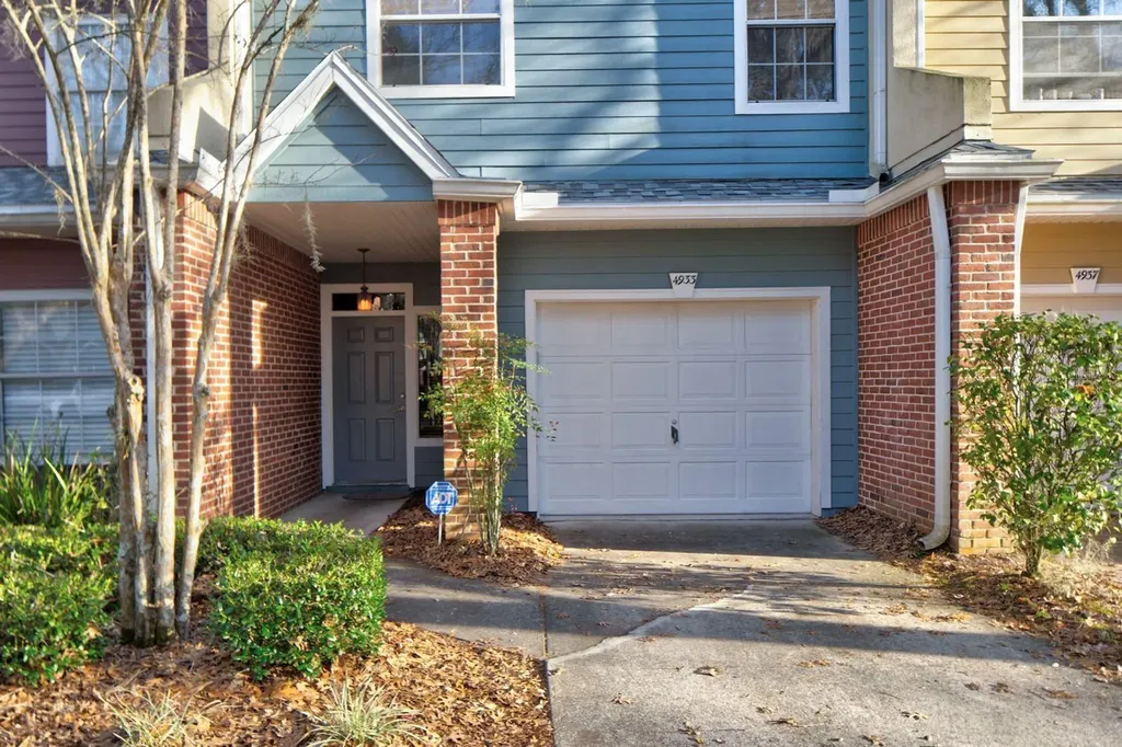 4933 NW 1st Place Gainesville FL 32607