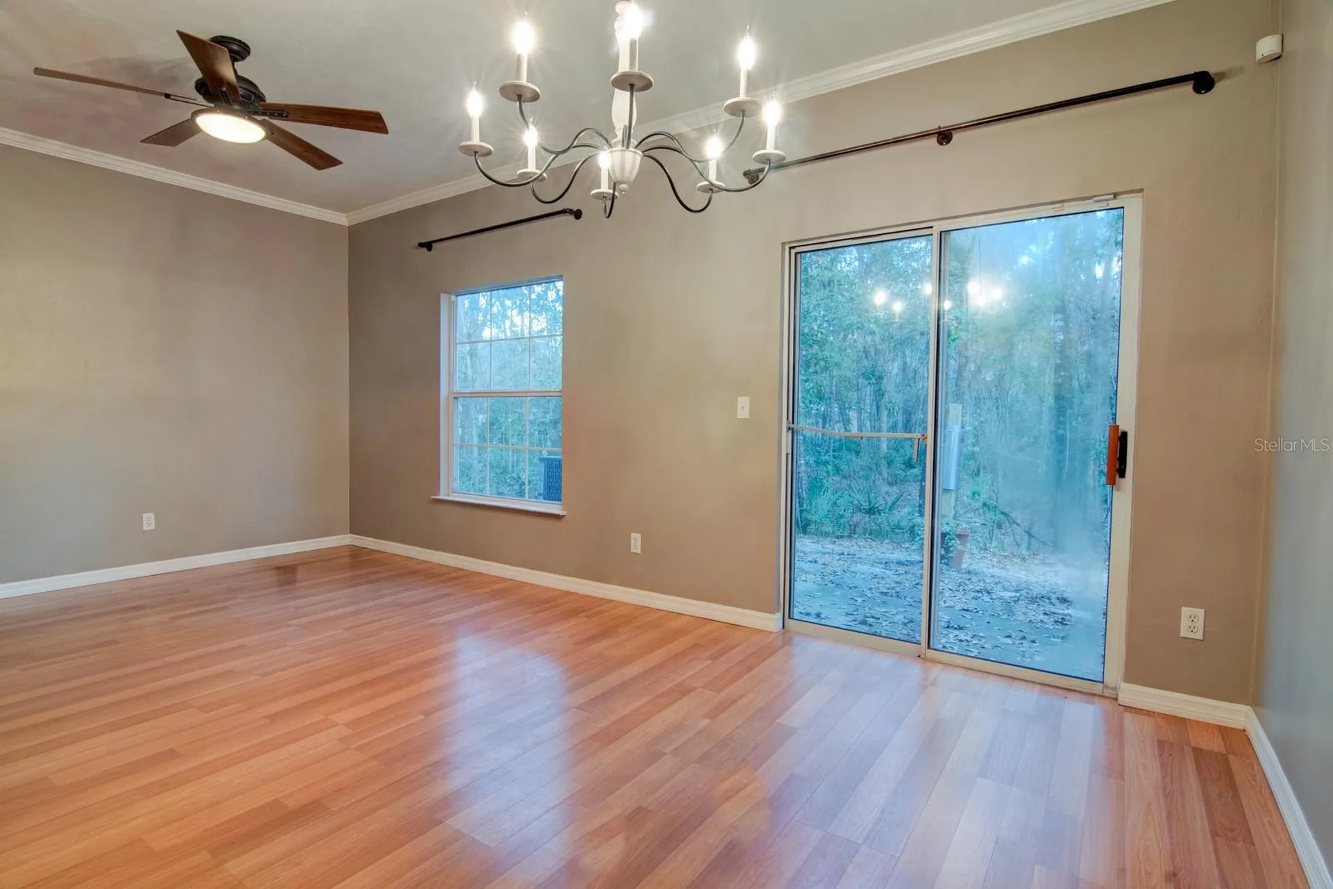 4933 NW 1st Place Gainesville FL 32607