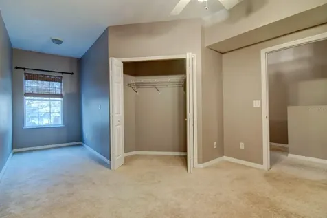 4933 NW 1st Place Gainesville FL 32607