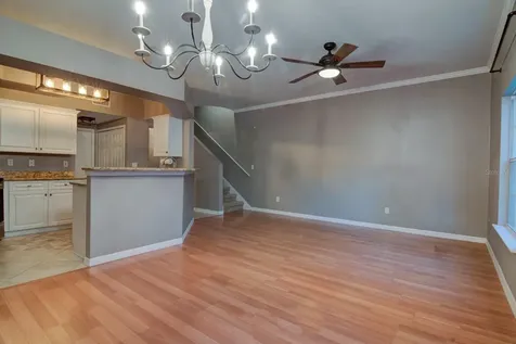 4933 NW 1st Place Gainesville FL 32607