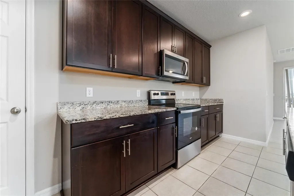 3085 Bella Vista Drive Davenport FL 33897