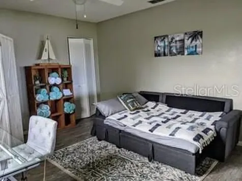 10574 98th Terrace Seminole FL 33772