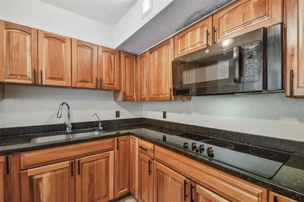100 Oakmont Lane Belleair FL 33756