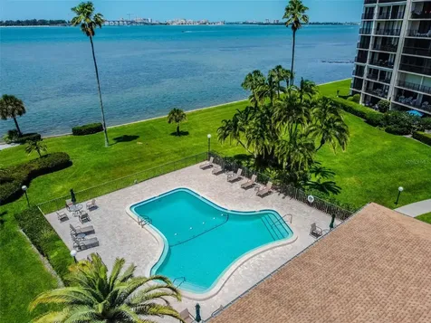 100 Oakmont Lane Belleair FL 33756