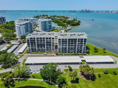 100 Oakmont Lane Belleair FL 33756