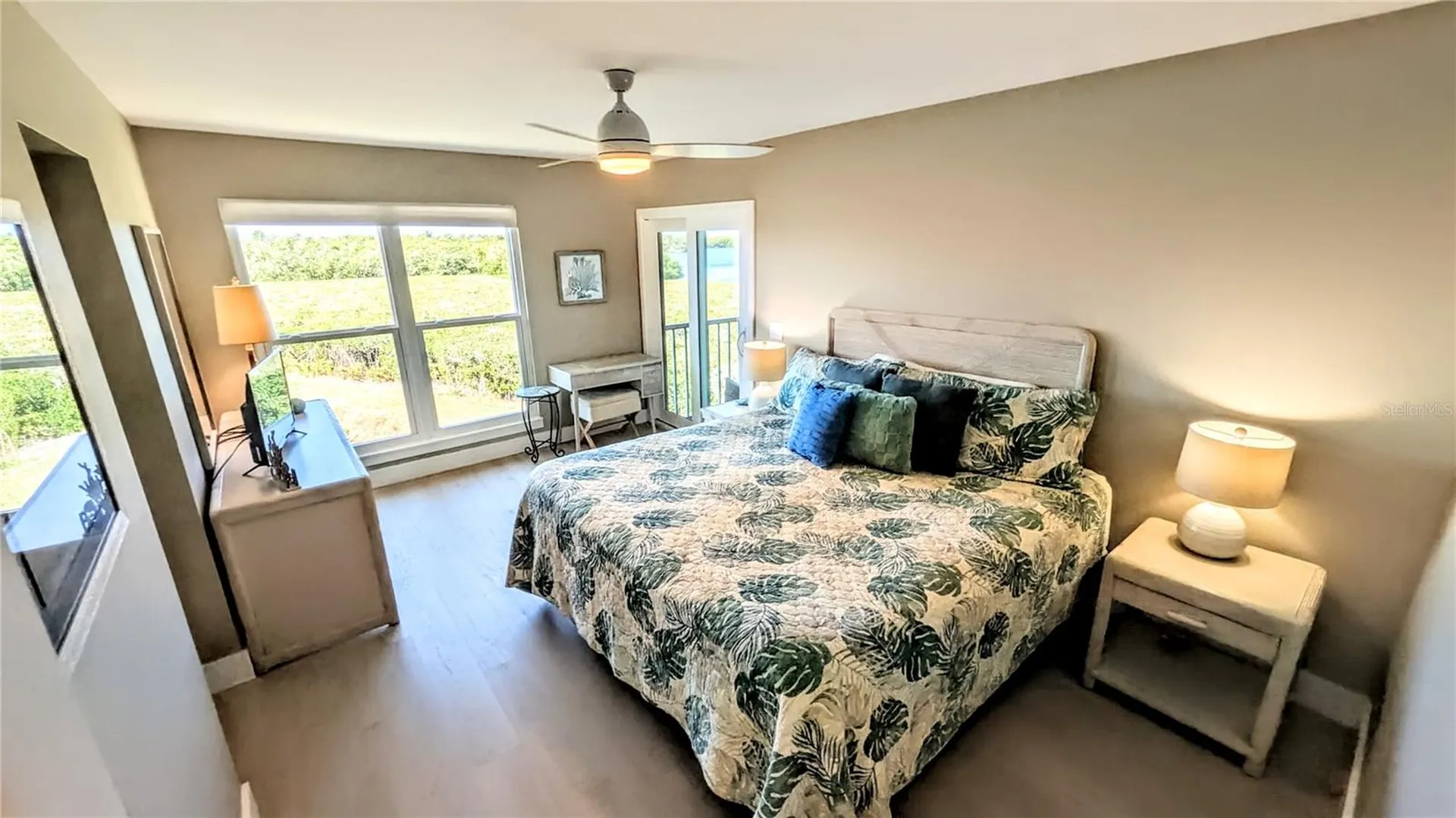 958 Sandpiper Circle Bradenton FL 34209