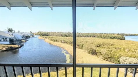 958 Sandpiper Circle Bradenton FL 34209