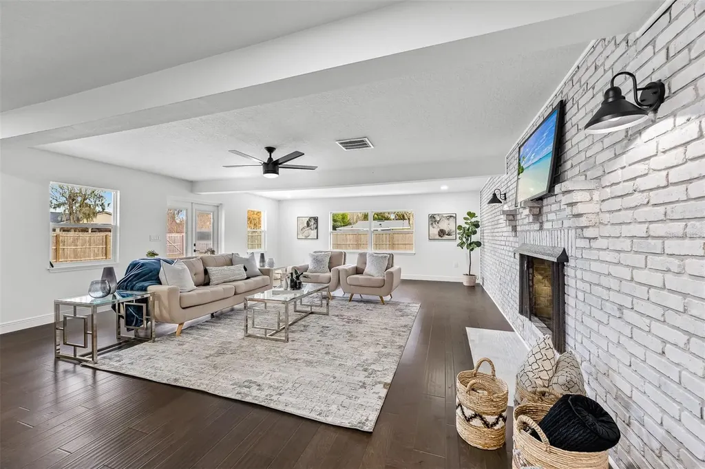 3118 Clemwood Street Orlando FL 32803