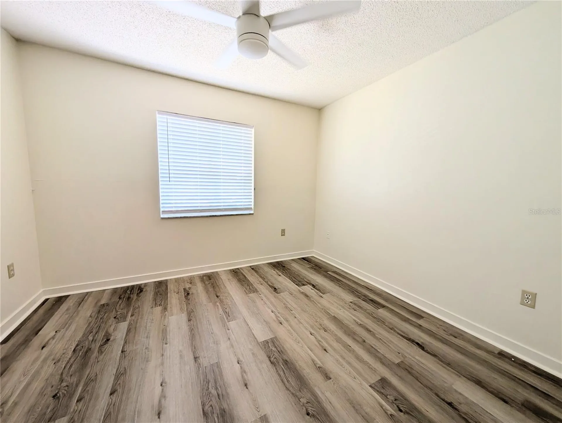 3628 Lake Bayshore Drive Bradenton FL 34205
