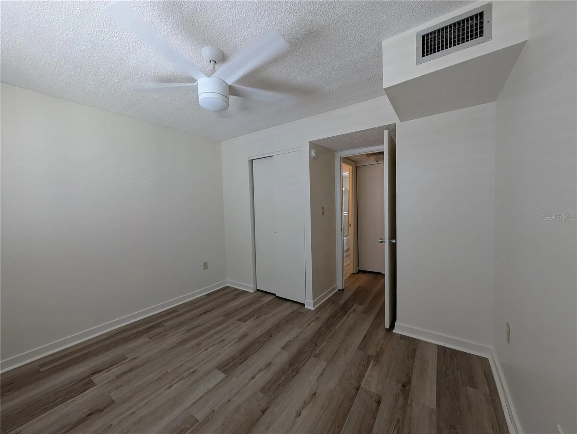 3628 Lake Bayshore Drive Bradenton FL 34205