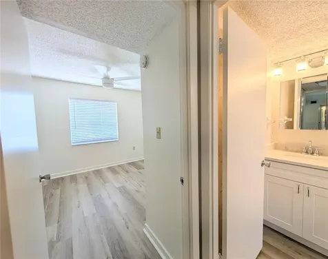 3628 Lake Bayshore Drive Bradenton FL 34205