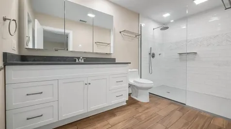 107 E Magnolia Avenue Howey In The Hills FL 34737
