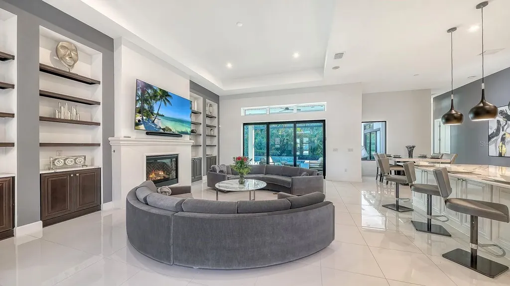 9296 Starry Night Avenue Sarasota FL 34241
