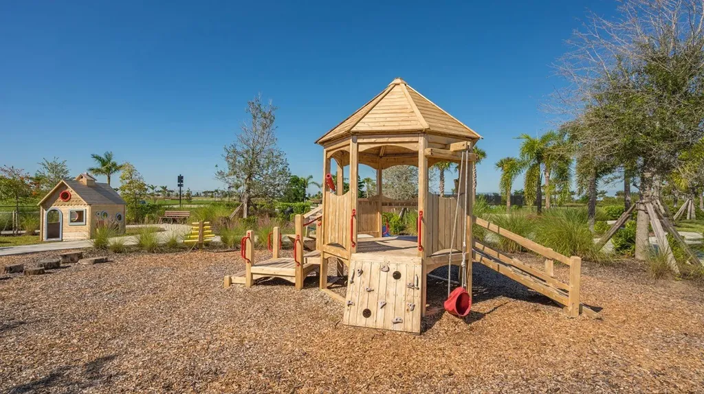 9296 Starry Night Avenue Sarasota FL 34241