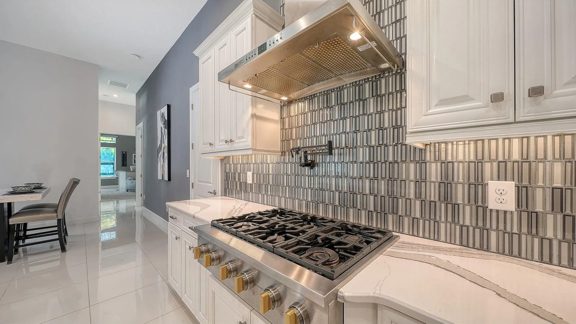 9296 Starry Night Avenue Sarasota FL 34241