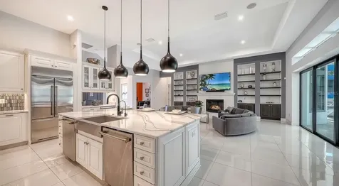 9296 Starry Night Avenue Sarasota FL 34241